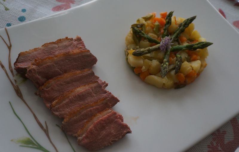 Magret de Canard grillé et ses légumes en couronneV2