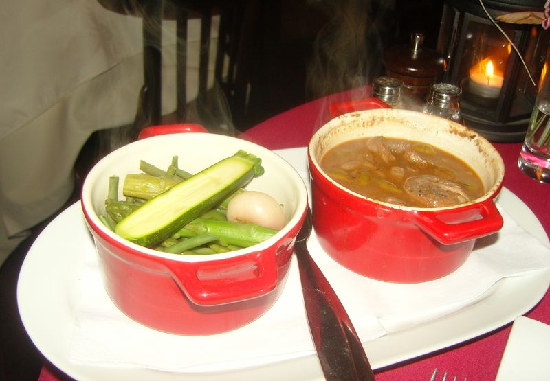 Chez Stephane Saute de veau aux Olives