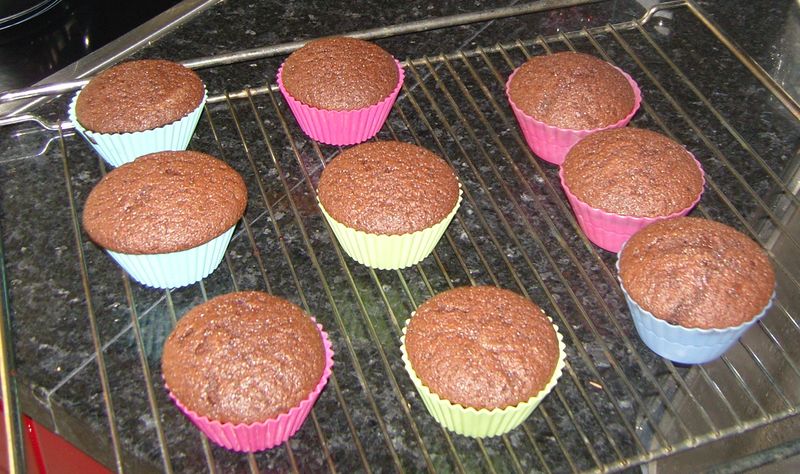 Muffins au Toblerone à la sortie du four Muffins au Toblerone à la sortie du four