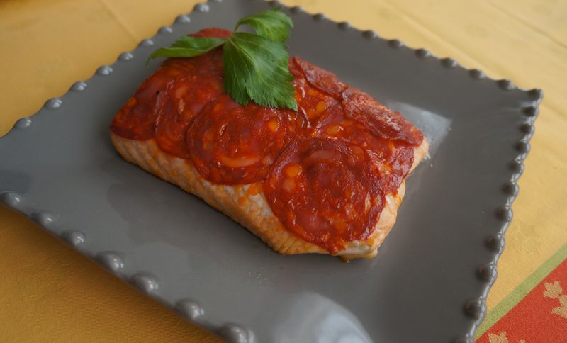 Saumon en Ecailles de Chorizo