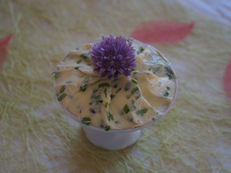Beurre à la ciboulette